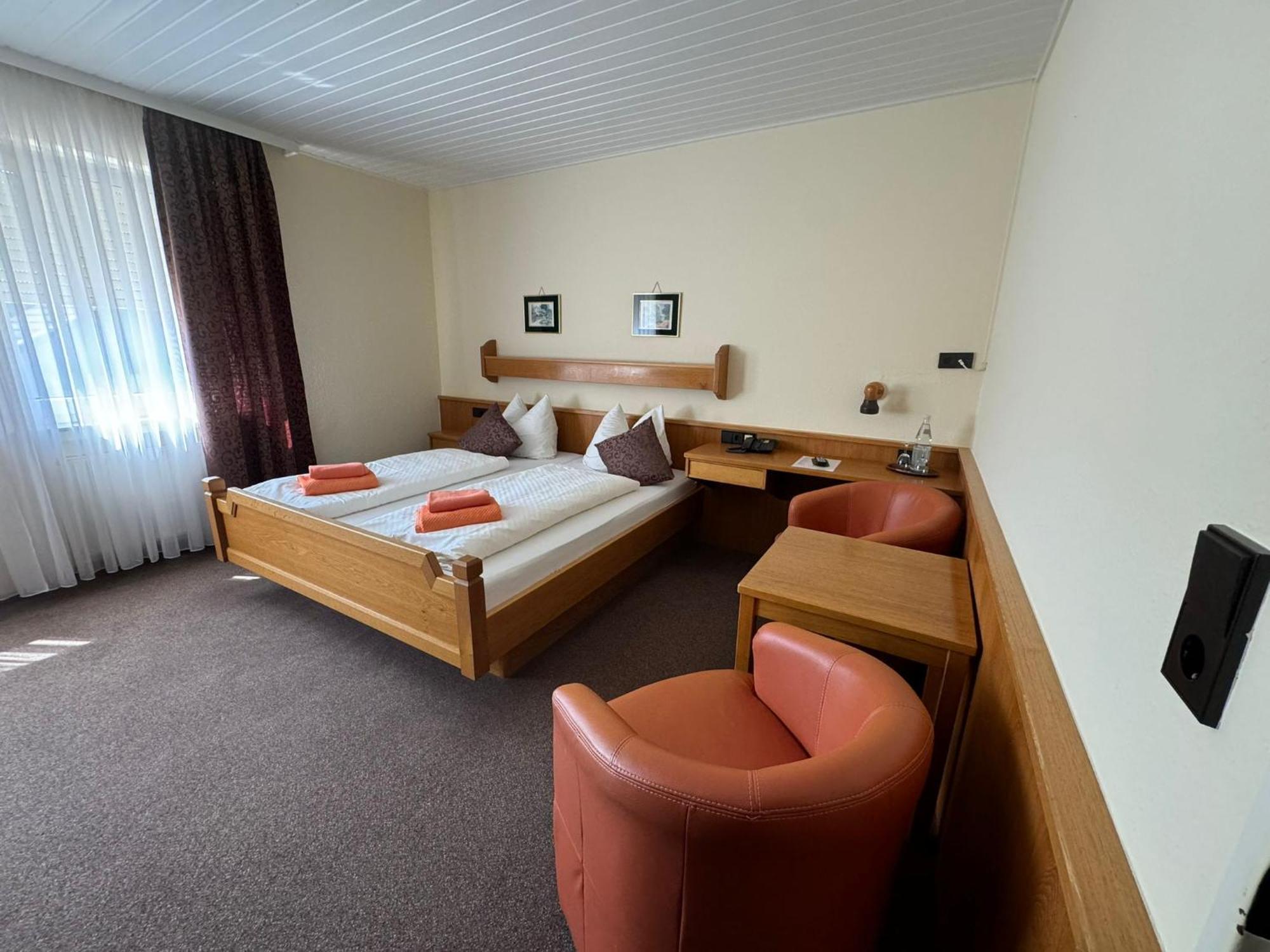 Weinhaus Kreuter Hotel 3*